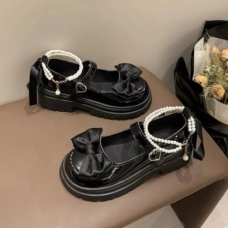 Lolita Platform Mary Jane Shoes – Bow & Pearl Ankle Strap