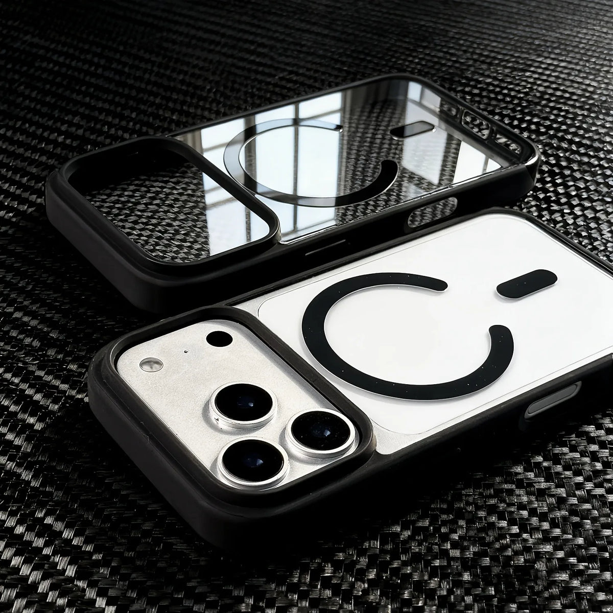 MagSafe Clear iPhone Case with Colored Bumper – iPhone 13 to 17 Series