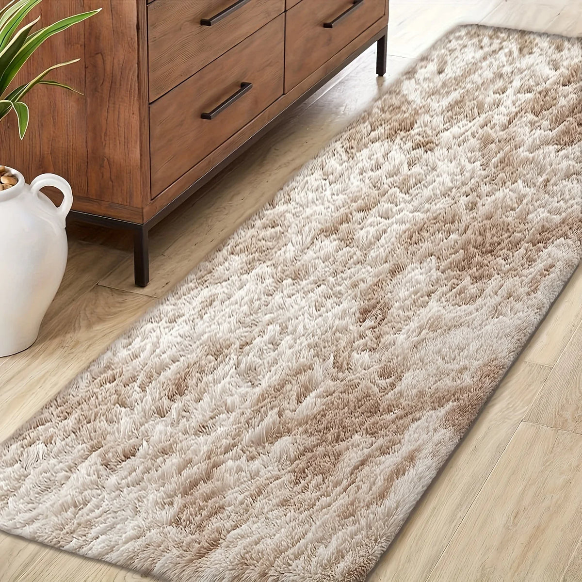 Tie-Dye Plush Shaggy Rug – Soft Non-Slip Carpet for Bedroom & Living Room