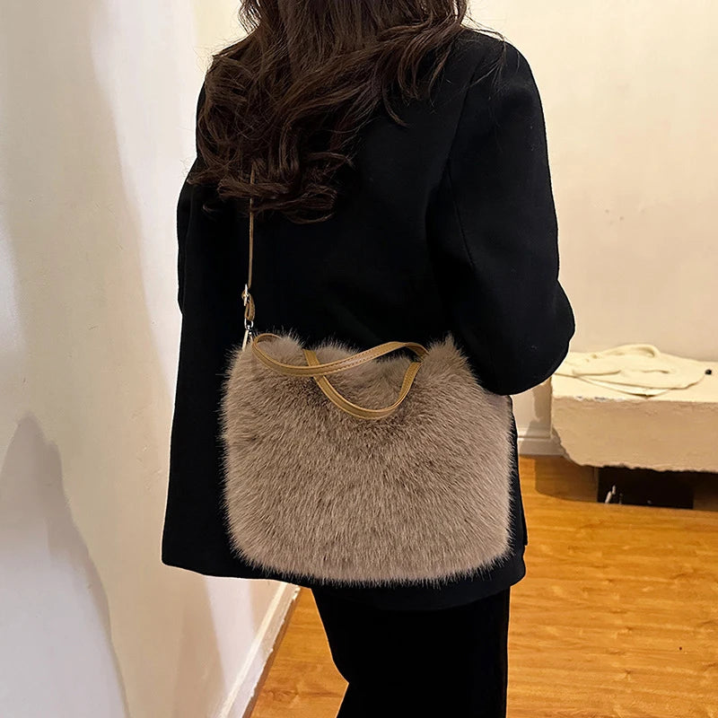 Faux Fur Tote Bag Women's Bucket Plush Luxury Design Ladies Handbags