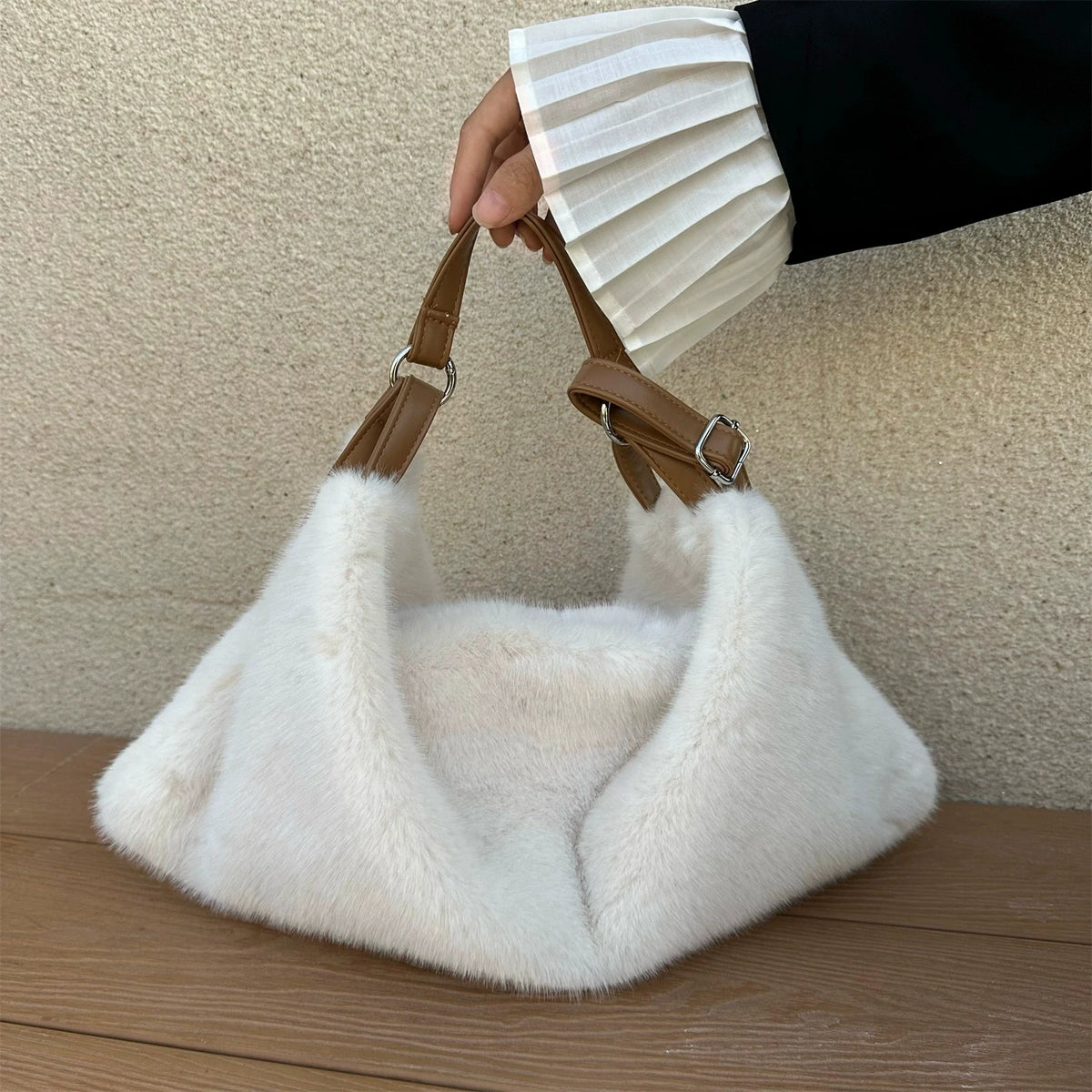 Plush Fur Shoulder Bag – Women's Large Capacity Tote