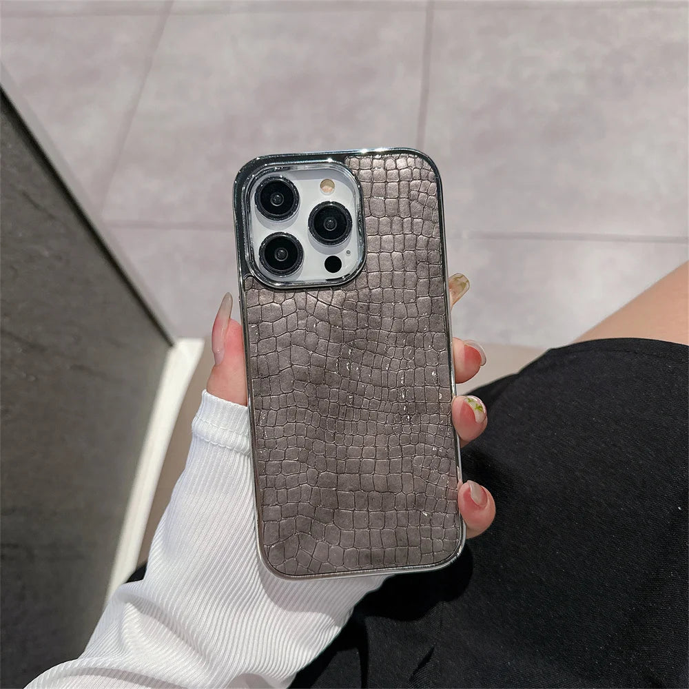 Crocodile Pattern iPhone Case with Chrome Plating – iPhone 11 to 17 Series