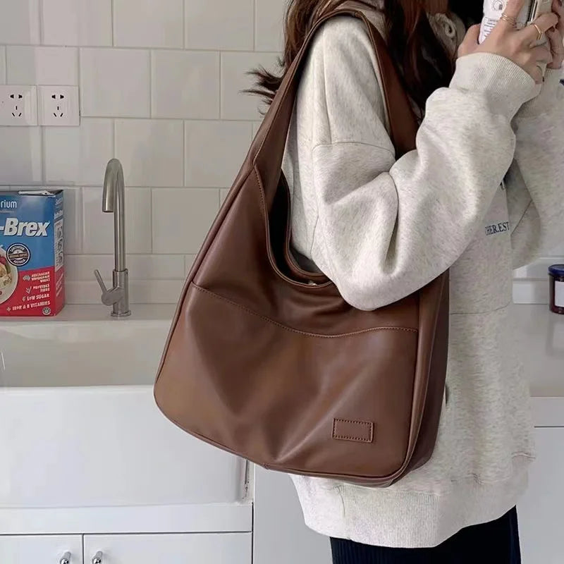 Large Capacity Black Leather Commuter Tote Bag