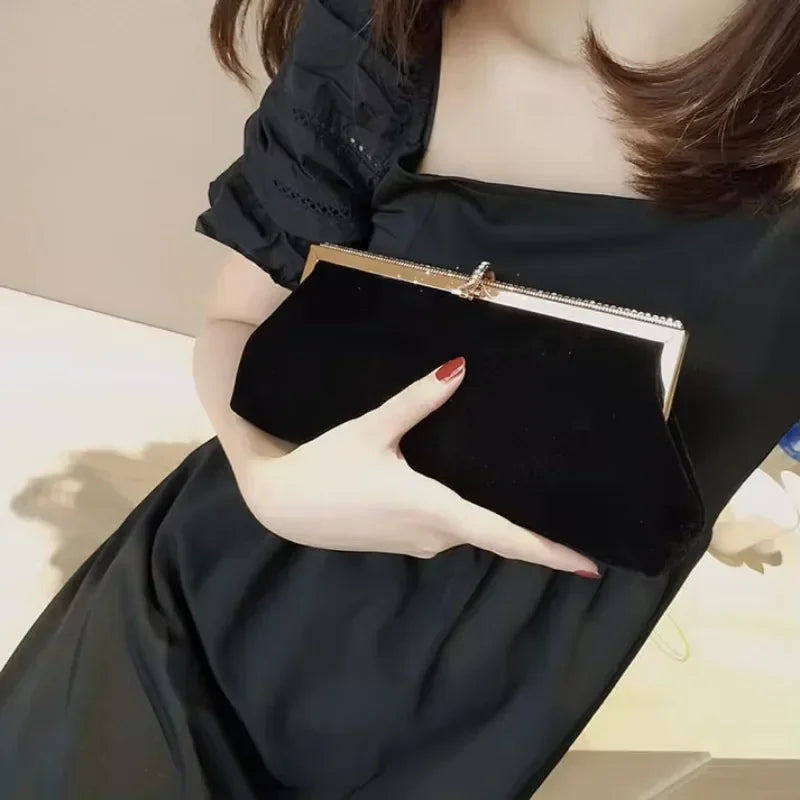 Women Retro Black Velvet Evening Clutch Bag