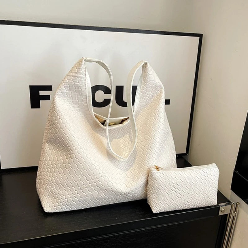 Women's Retro Artificial Leather Woven Pattern Shoulder Bag