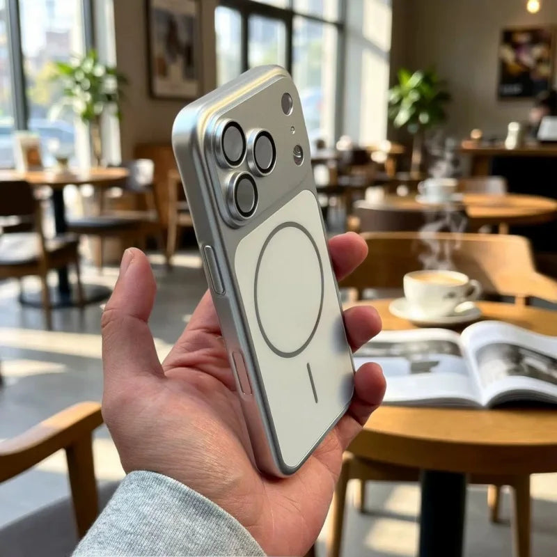 Metal MagSafe iPhone Case with Large Window – iPhone 13 to 17