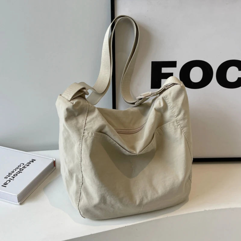 Nylon Fabric Women's Shoulder Bag Large Capacity