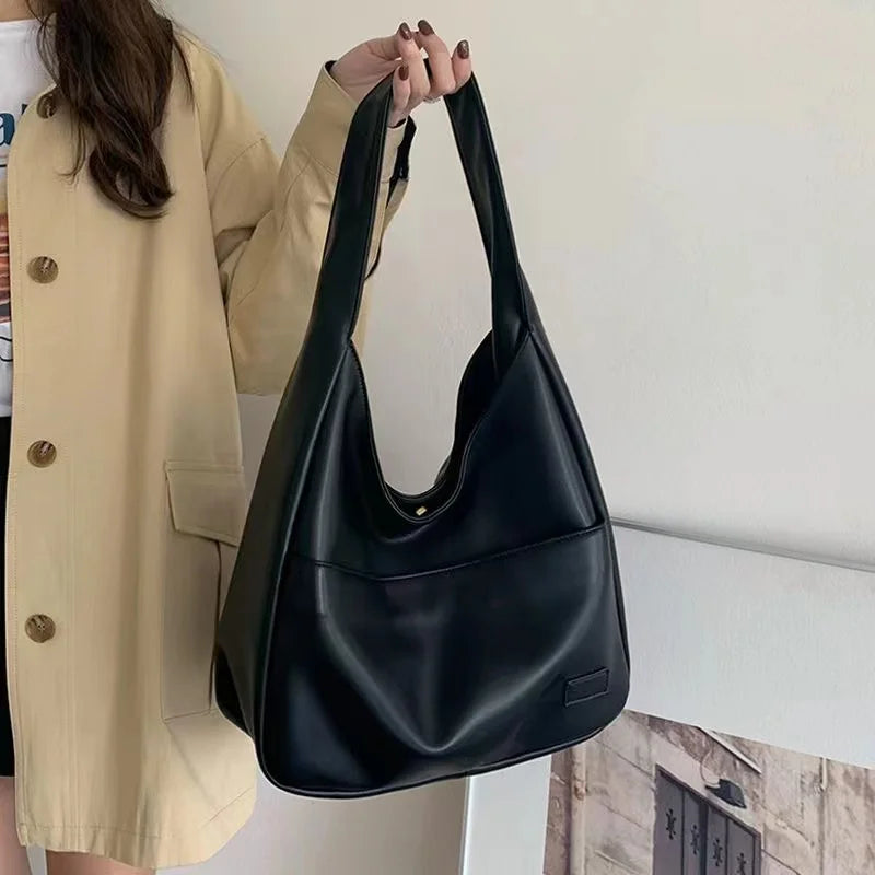 Large Capacity Black Leather Commuter Tote Bag