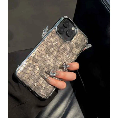 Crocodile Pattern iPhone Case with Chrome Plating – iPhone 11 to 17 Series