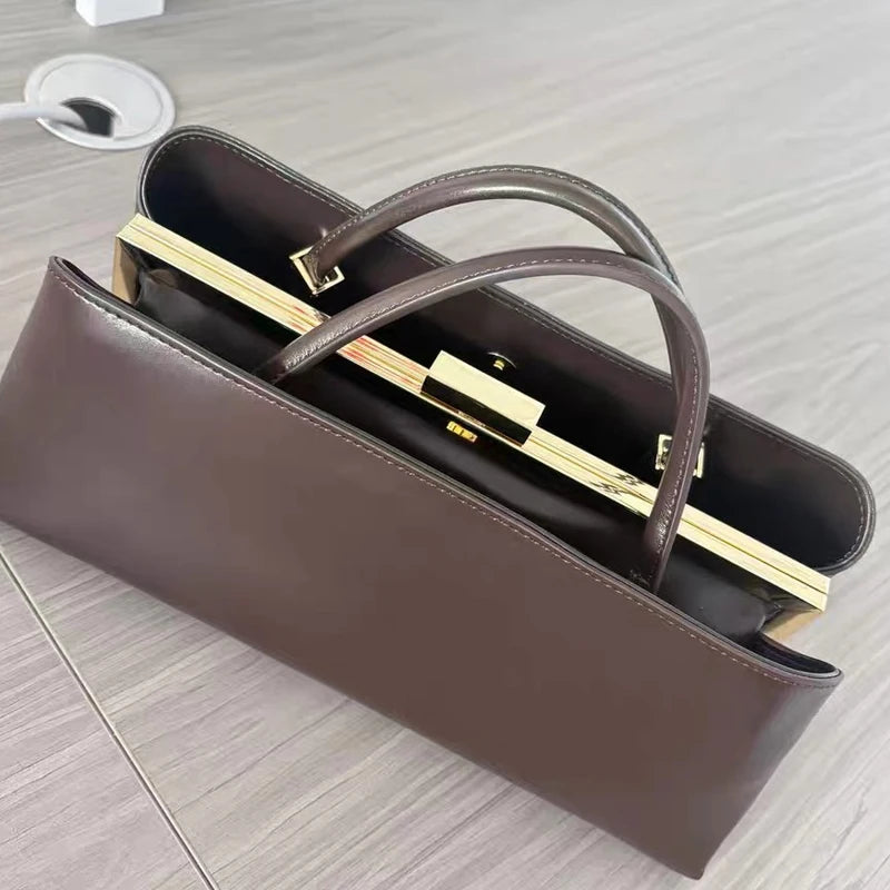 Luxury Leather Handbag High-end Design Elegant Minimalist