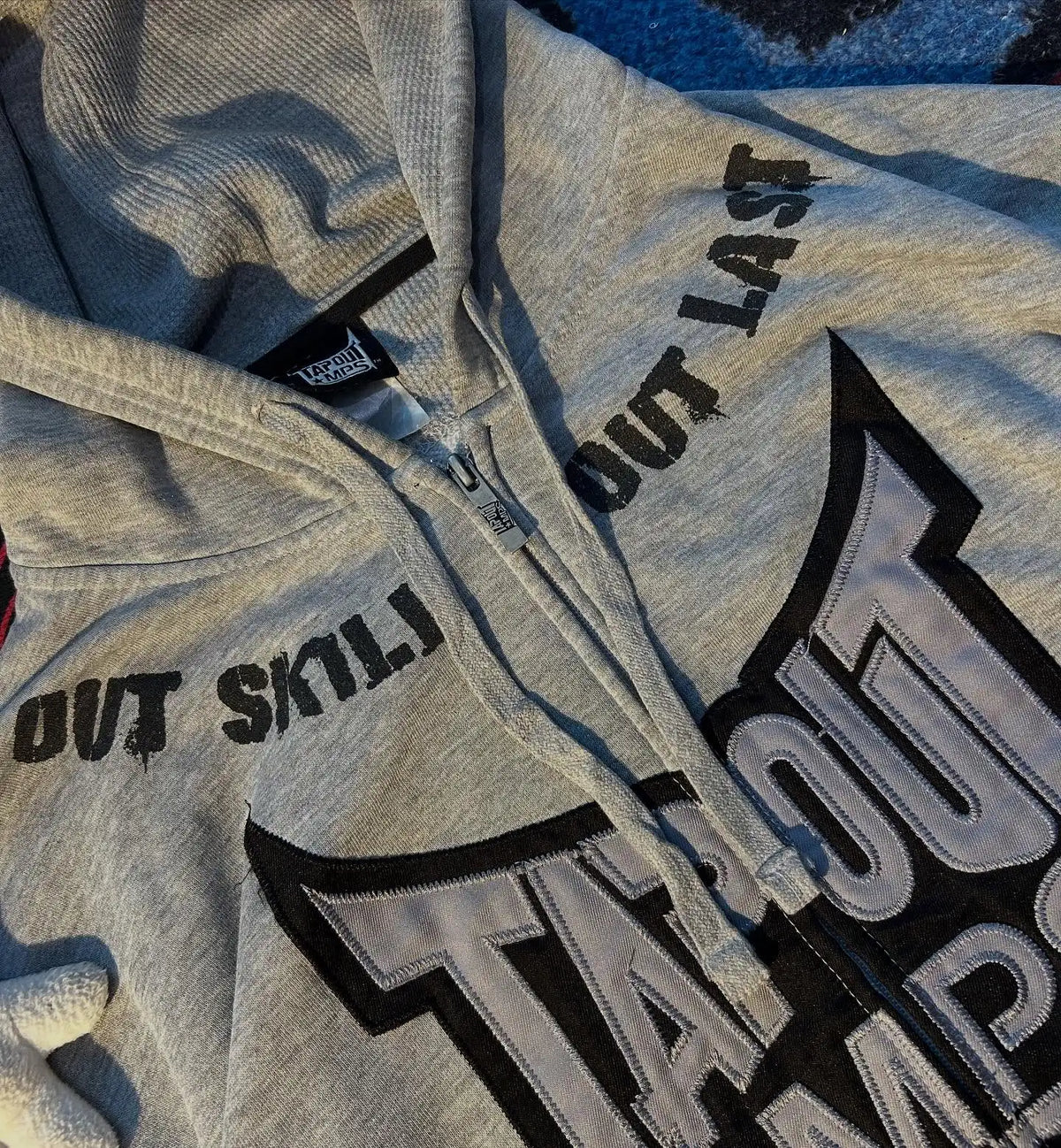 Tapout Graphic Zip Hoodie – Y2K Hip Hop Oversized Sweatshirt