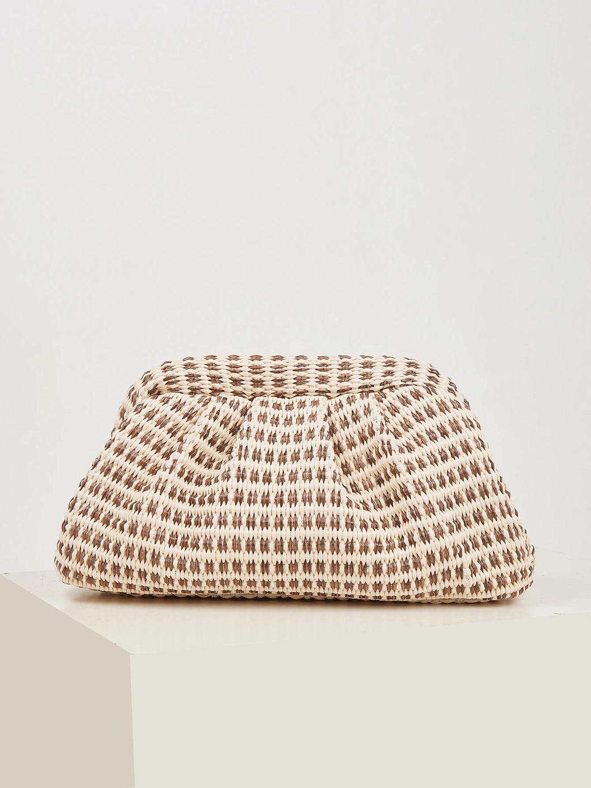 French Woven Cloud Flower Commuter Shoulder Bag