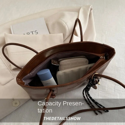 PU Leather Shoulder Bag Y2K Tote with Charm Detail