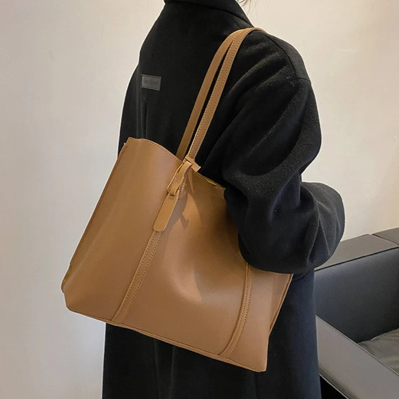 Large Capacity Women's Bag New Soft Leather Tote Bag