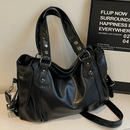 Retro Brand Roomy Shoulder Bag