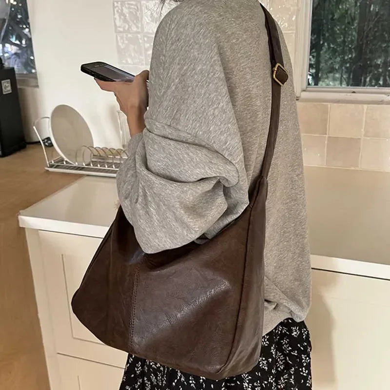PU Leather Commuter Fashion Vintage Casual Tote Bag