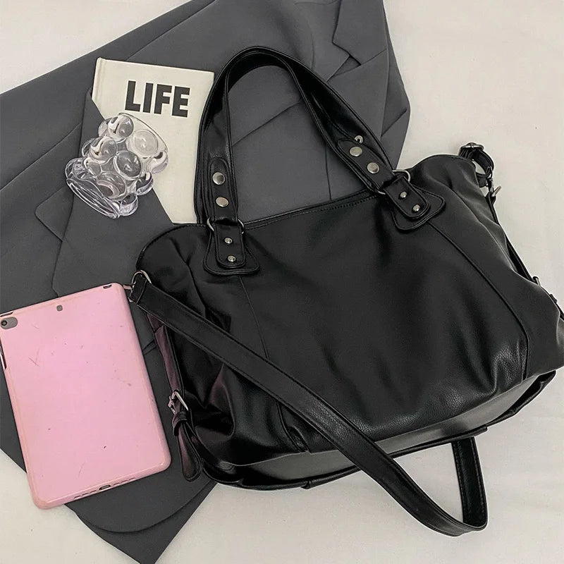 Women's Retro Roomy Shoulder Bag Female Luxury