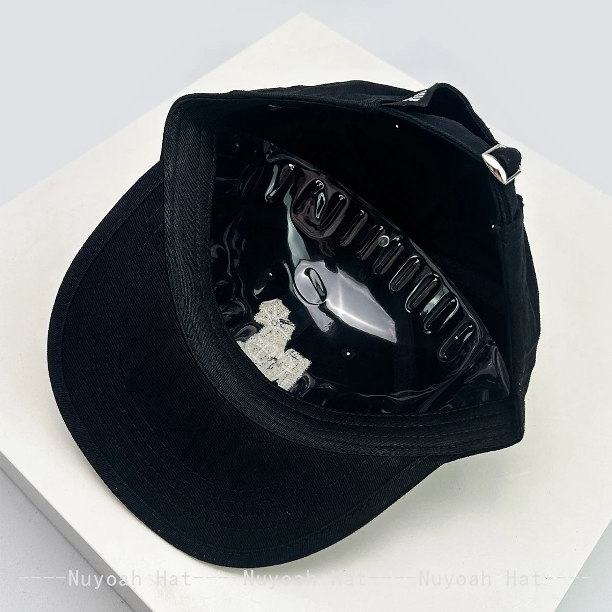 Plaid Flat Brim Baseball Cap – Unisex Sun Hat with Letter Embroidery