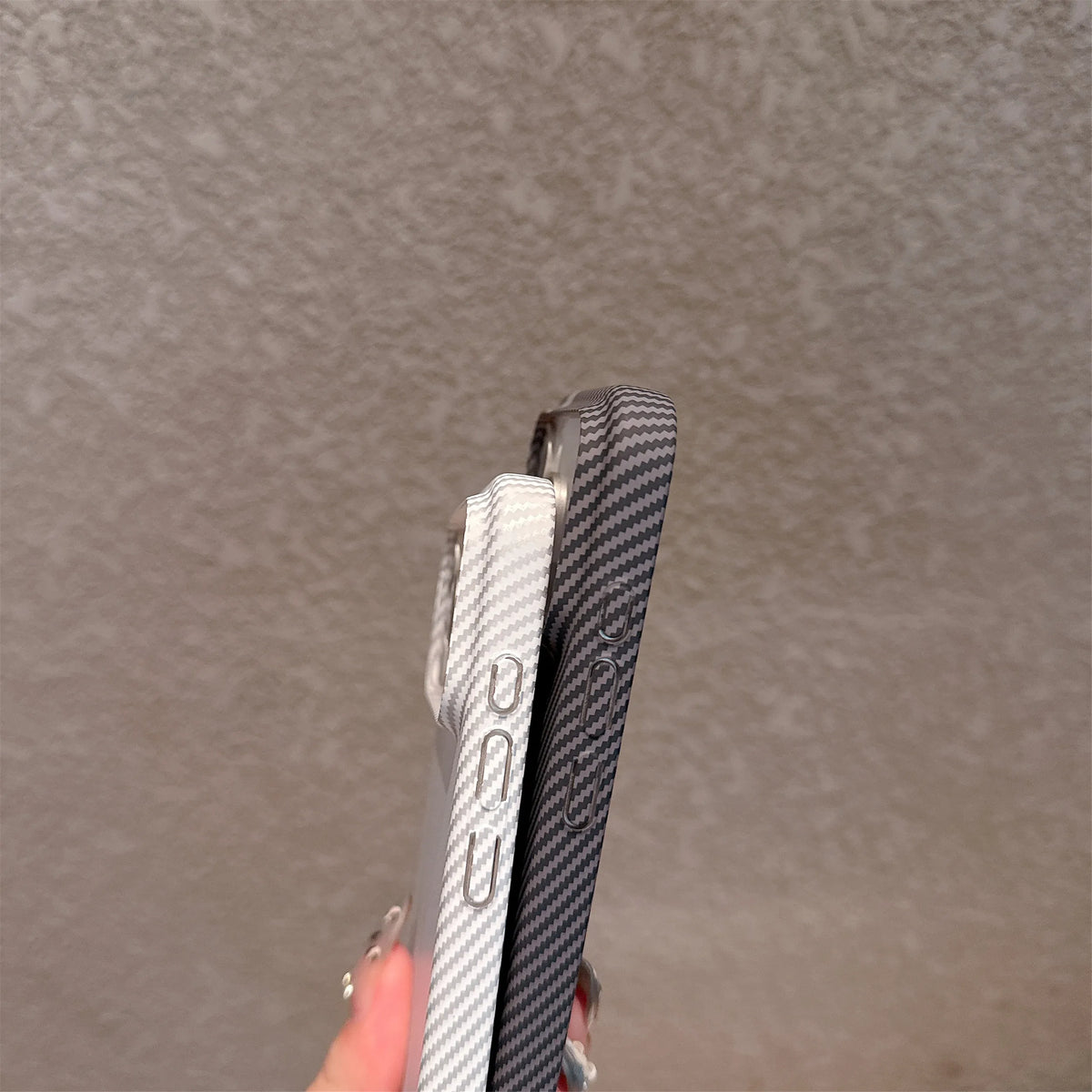 Carbon Fiber Stripe Hard iPhone Case – Kevlar Texture Cover