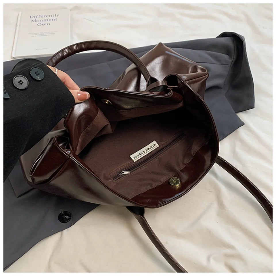 Leather Hobo Shoulder Bag – Retro Oil PU Large Tote for Women