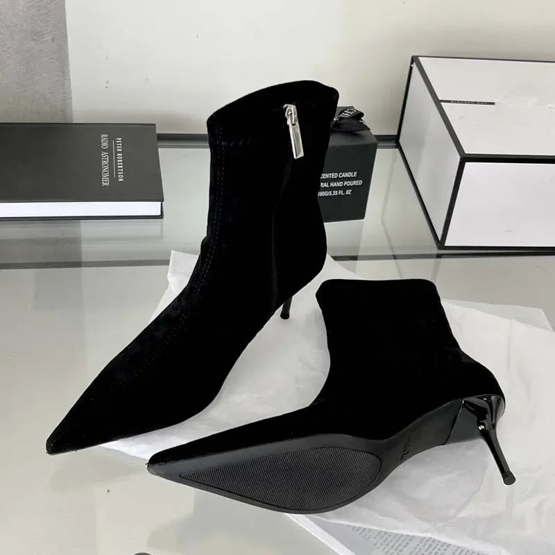 Eilyken Pointed Toe Kitten Heel Ankle Boots – Women's Zipper Booties