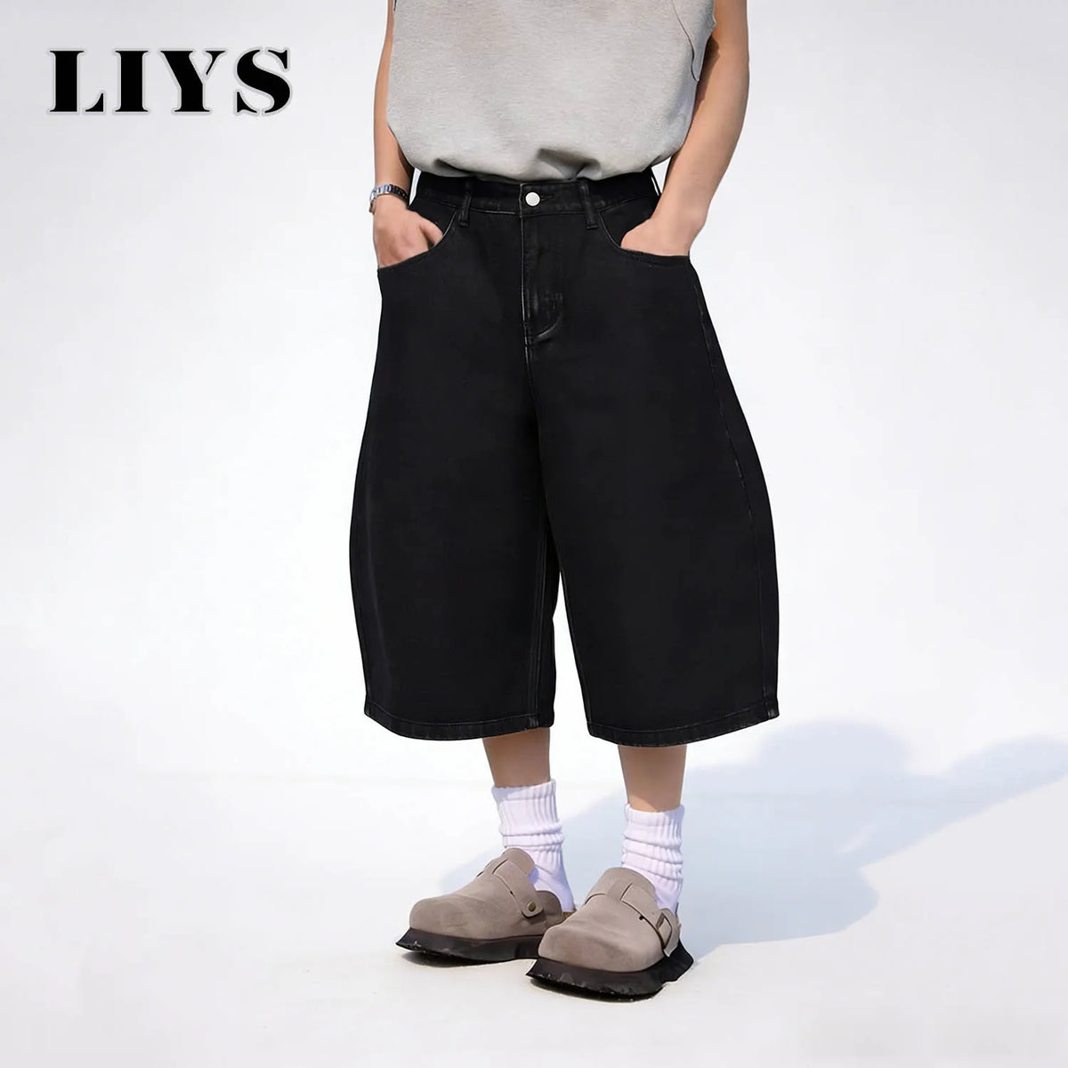 Baggy Black Denim Shorts – Wide Leg Unisex Streetwear