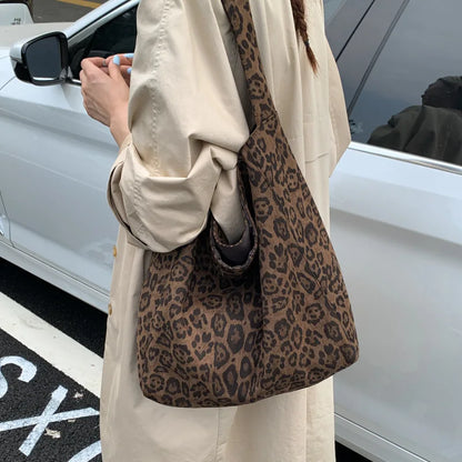 Trendy Casual Soft Textile Women's Shoulder Bag
