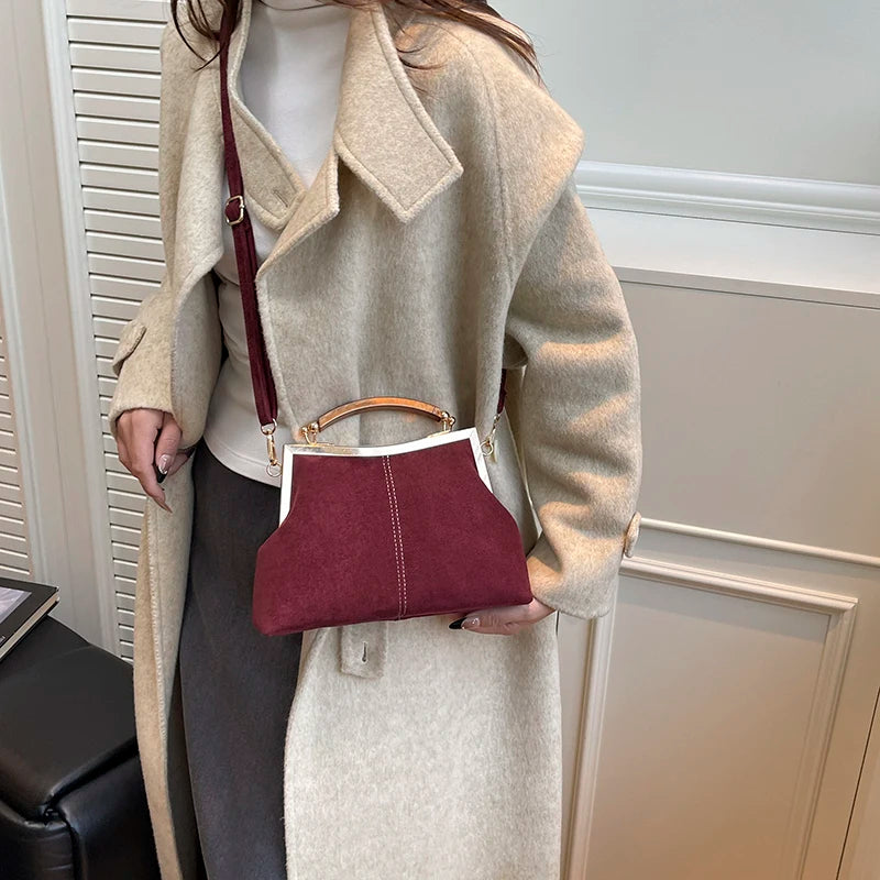 Suede Frame Bag with Wooden Handle for Women – Vintage Retro