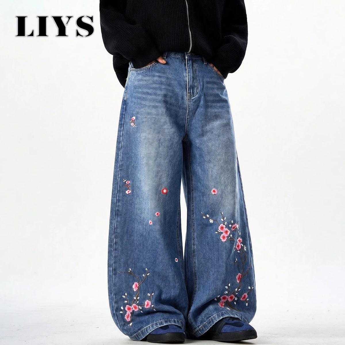 Plum Blossom Embroidered Baggy Jeans – Men's Wide Leg Denim