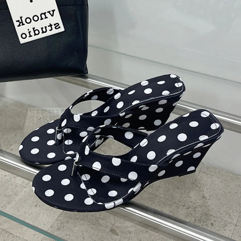 Polka Dot Wedge Flip-Flops for Women – Summer Clip Toe Slippers