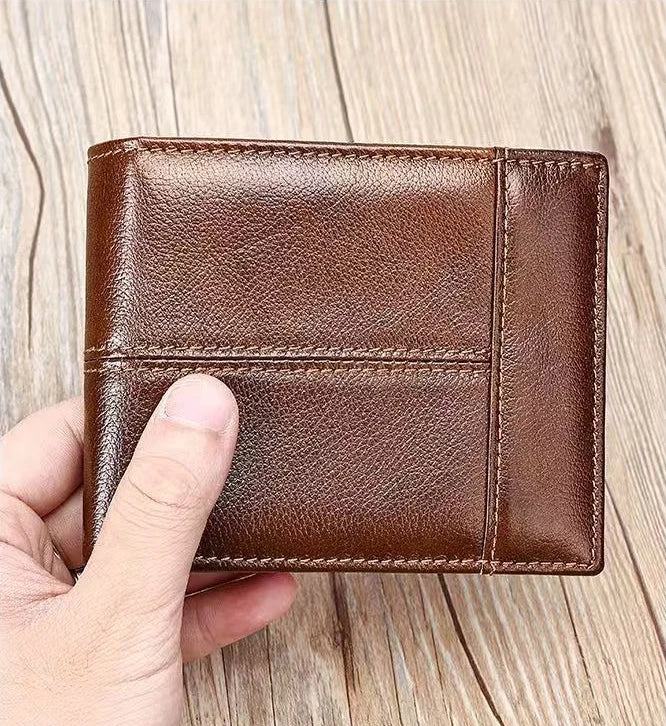 Crocodile Pattern Genuine Leather Bifold Wallet for Men