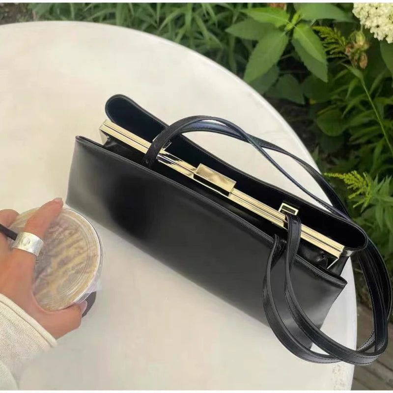 Luxury Leather Handbag High-end Design Elegant Minimalist