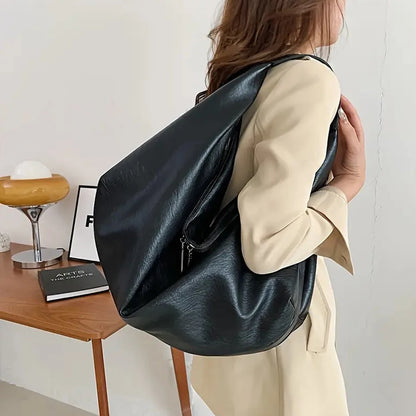 Large Capacity Minimalist Dumpling Shoulder Bag