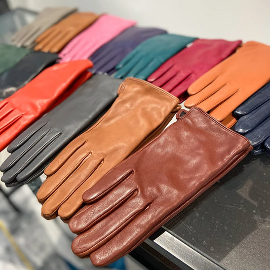 Women's Leather Wool-Lined Touchscreen Riding Gloves
