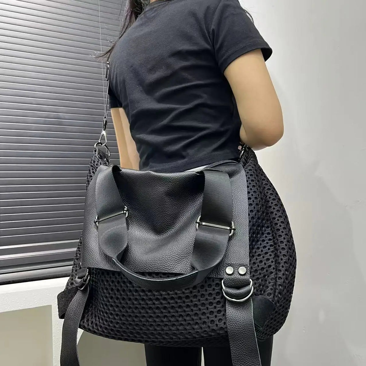 Retro Mesh Spliced Large Capacity Tote Bag