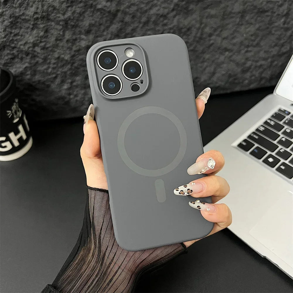Magnetic Liquid Silicone Case for iPhone 16 Pro Max