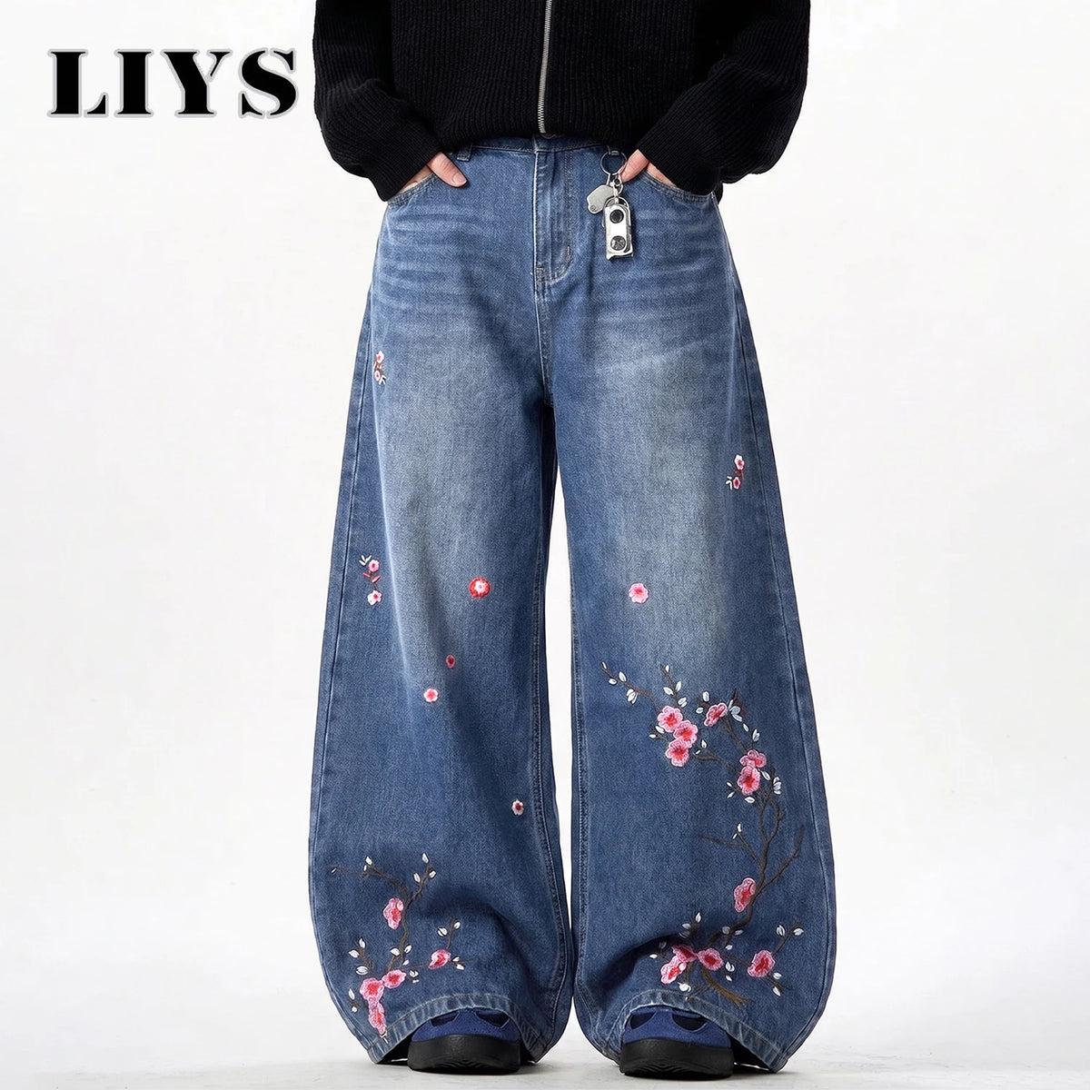 Plum Blossom Embroidered Baggy Jeans – Men's Wide Leg Denim