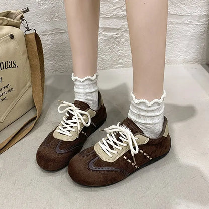 Retro Color-Block Lace-Up Sneakers for Women – Flat Casual Sport Shoes