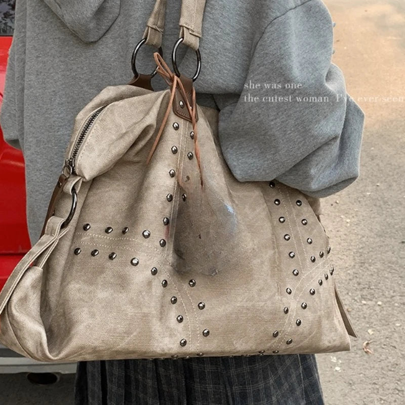Retro Rivet Shoulder Bag for Women – Large Capacity Hobo Tote