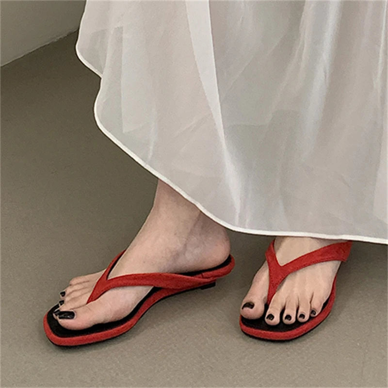 Eilyken Square Toe Thong Sandals – Women's Low Heel Summer Flip Flops