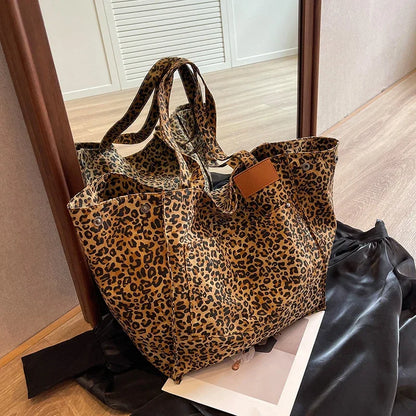 Autumn and Winter New Leopard Print Handbag