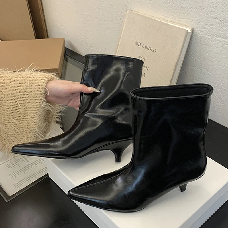 Women's Pointed Toe Kitten Heel Ankle Boots