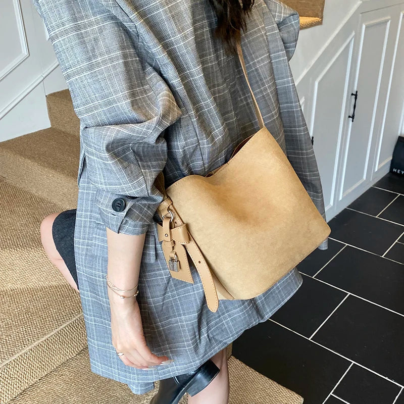 PU Leather Bucket Bag – Women's Retro Crossbody Shoulder Bag