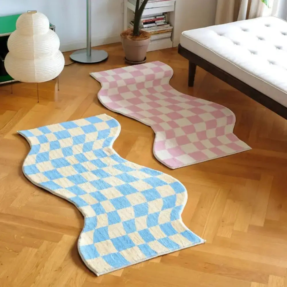 Checkered Wavy Bedroom Rug – Soft Pink Irregular Floor Mat for Girls & Living Room