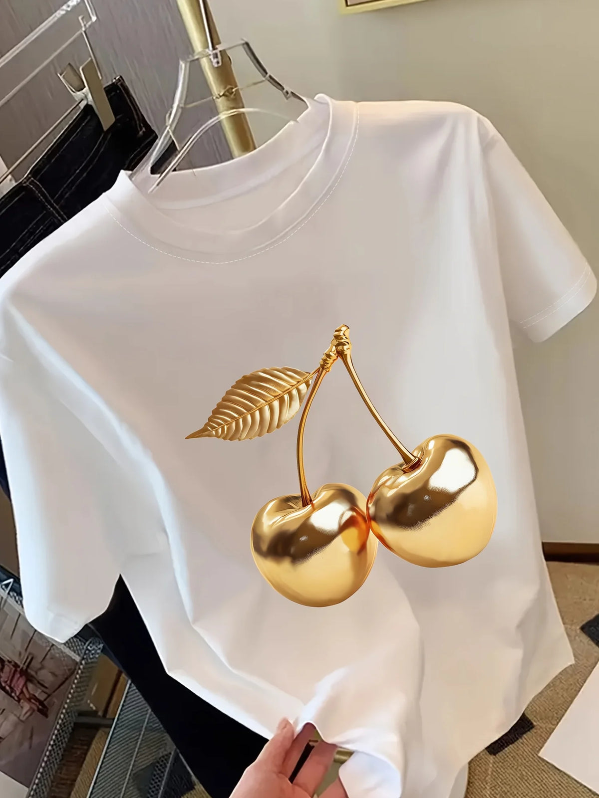 Heart Print Graphic T-Shirt for Women – Short Sleeve Casual Tee