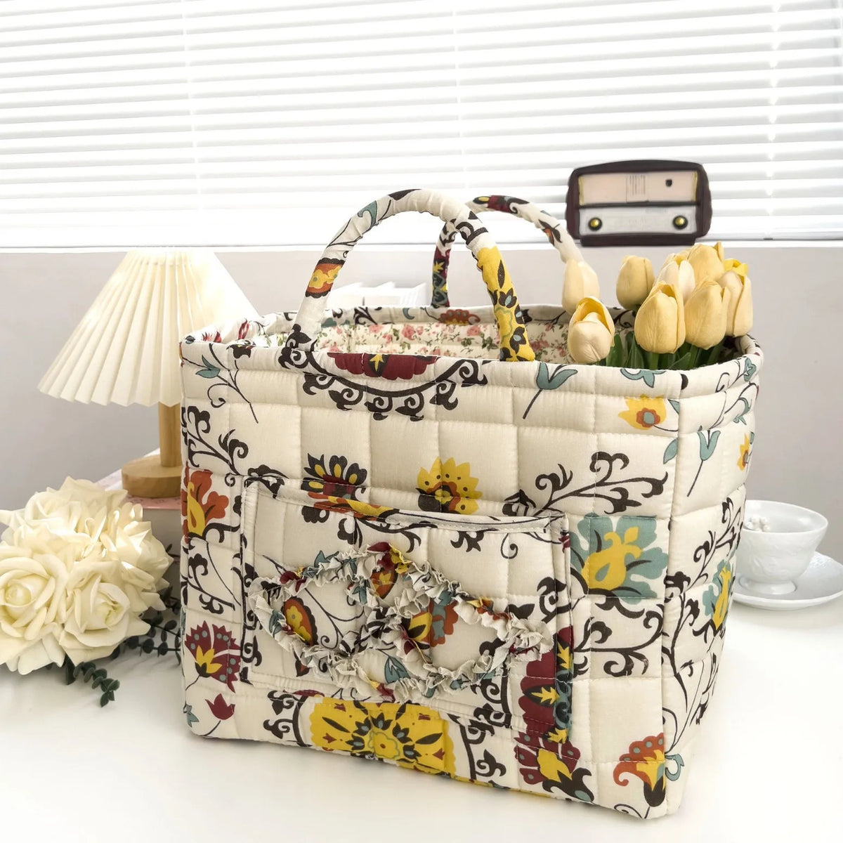 Floral Quilted Tote Bag for Women – Retro Patchwork Handbag