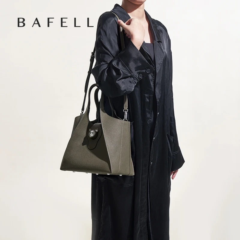 Genuine Leather Tote Handbag with Panther Clasp – Luxury Women's Bag