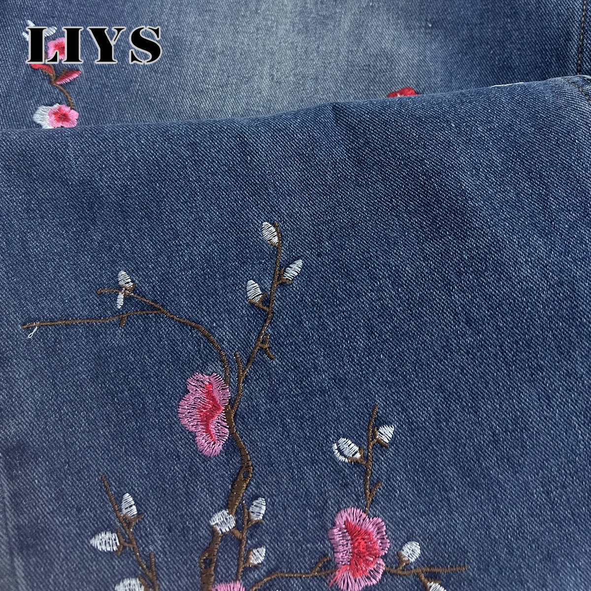 Plum Blossom Embroidered Baggy Jeans – Men's Wide Leg Denim