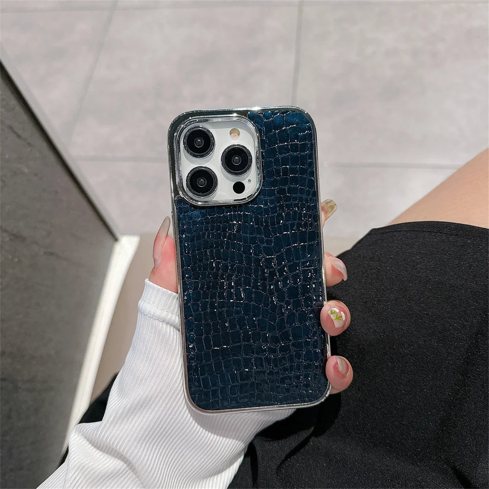 Crocodile Pattern iPhone Case with Chrome Plating – iPhone 11 to 17 Series
