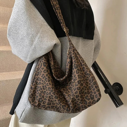 Trendy Leopard Print Women’s Tote Bag